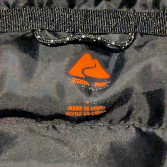 Ozark Trail Women's Black Puffer Size L Jacket - Picture 3 of 8